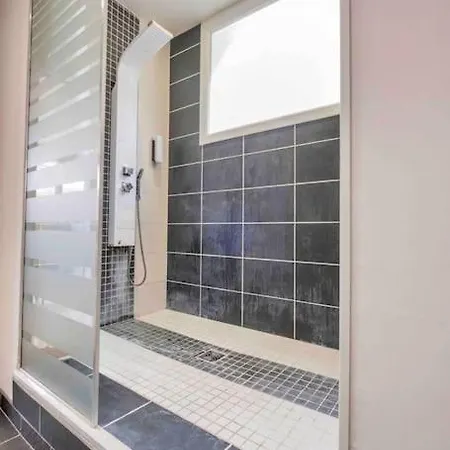 Silver Forest - Parking Prive *