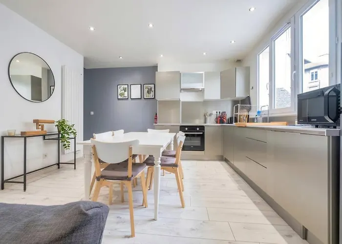 Silver Forest - Parking Prive * Reims