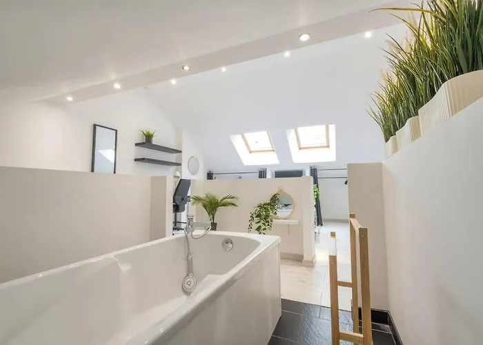 Silver Forest - Parking Prive Apartment *